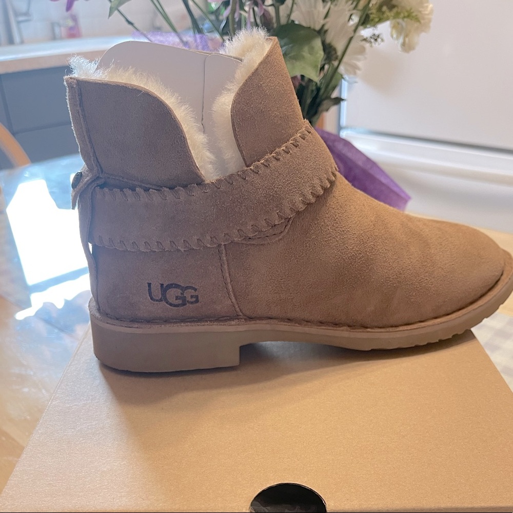 UGG ankle boots 7.5 NWT